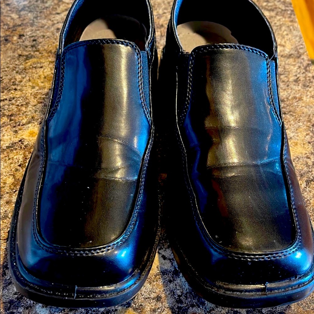 Boys dress shoes